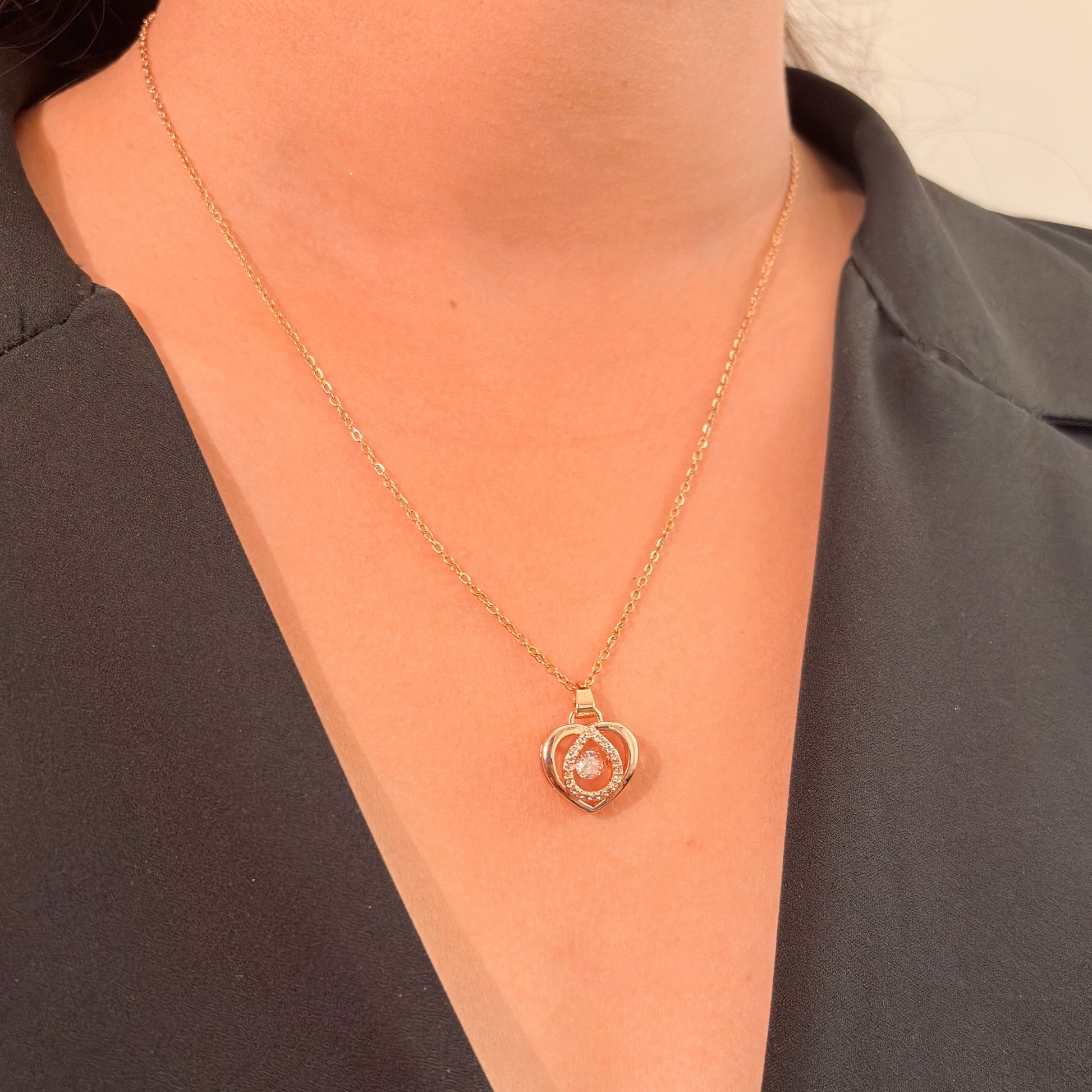 Collar Necklaces for women